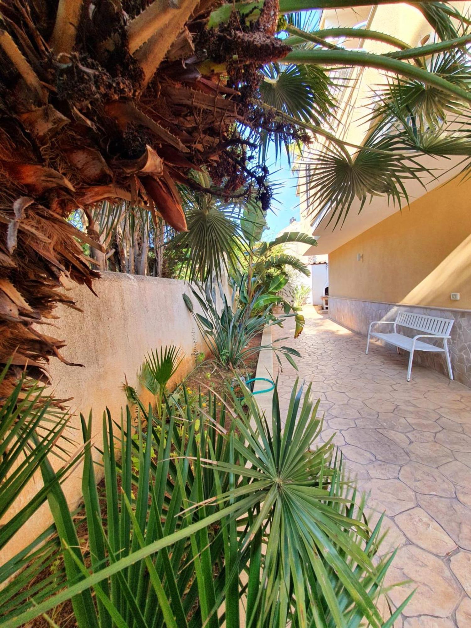 Villa Meri Torre Lapillo Buitenkant foto